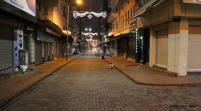 Kocaeli caddeleri sessizliğe büründü