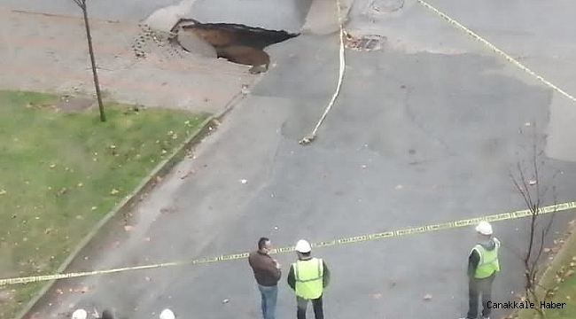 Kocaeli&#039;de göçük oluşan cadde trafiğe kapatıldı
