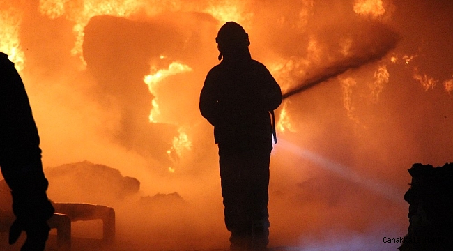 Kocaeli&#039;deki fabrika yangını 4 saatte söndürüldü