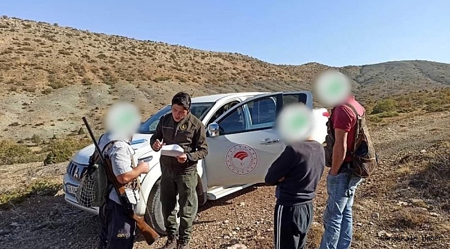 Konya&#039;da bir ayda 95 kaçak avcıya 156 bin lira ceza kesildi