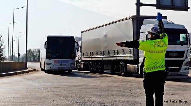 Konya&#039;da trafik denetimlerinde 3 bin 179 sürücüye ceza