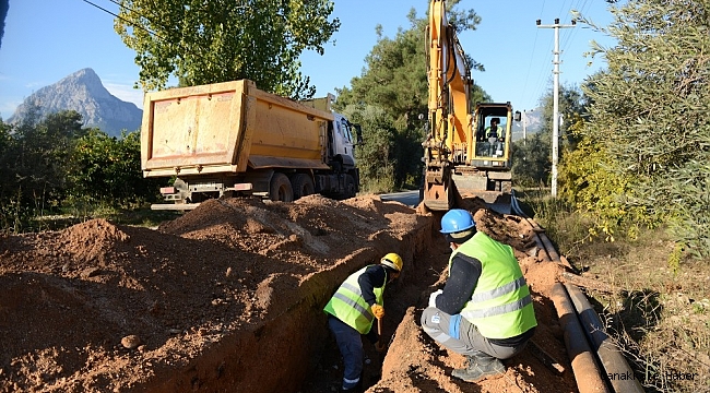 Konyaaltı&#039;nda dört mahalleye ana şebeke hattı