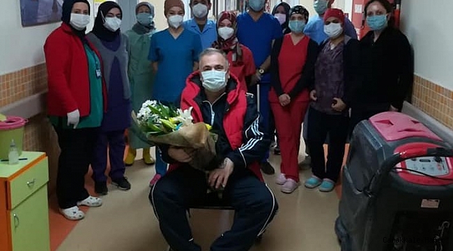 Korona virüsü yenen doktor alkışlarla taburcu edildi