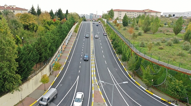 Küçükçekmece&#039;de 2 yılda 96 bin ton asfalt serimi gerçekleştirildi