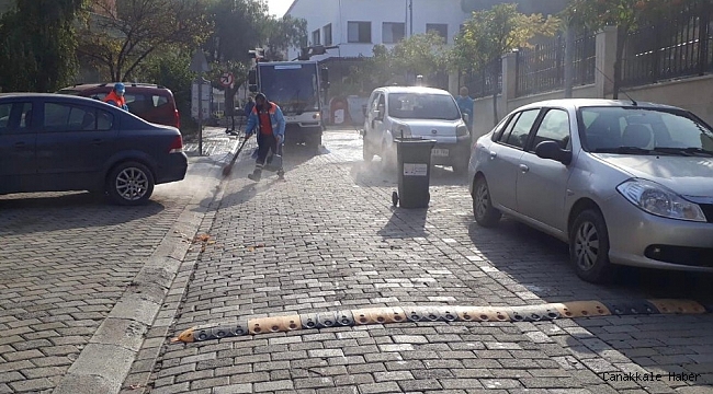 Kuşadası Belediyesi&#039;nden Davutlar&#039;da temizlik seferberliği