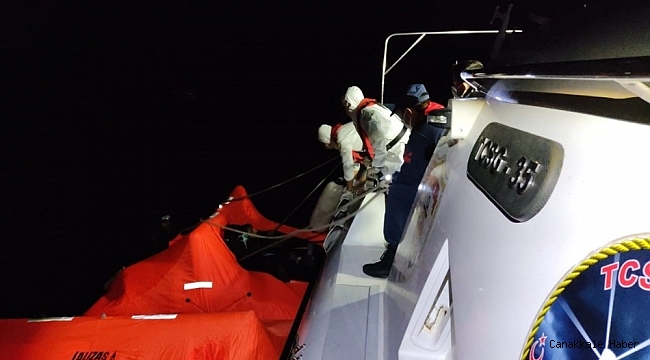 Kuşadası Körfezi&#039;nde 72 düzensiz göçmen kurtarıldı