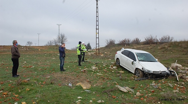 Lastiği patlayan otomobil takla attı, emniyet kemeri sayesinde ölümden döndü
