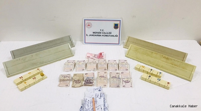 Limon bahçesinde kumar oynarken yakalandılar