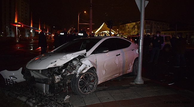 Malatya'da polis şüpheli kovalamacası kazayla bitti: 1 yaralı