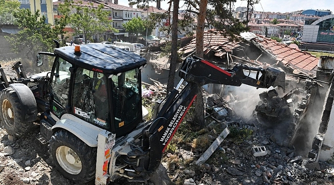 Mamak Belediyesi yaptığı kentsel dönüşüm projeleriyle Başkent&#039;in estetiğine katkıda bulunuyor