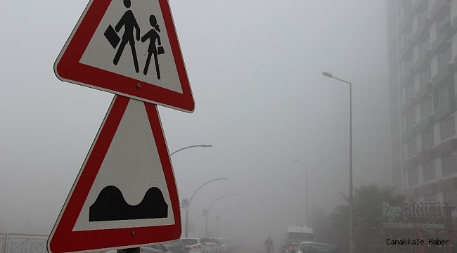 Manisa&#039;yı sis kapladı