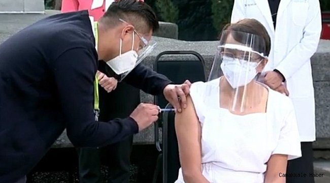 Meksika&#039;da ilk Covid-19 aşısı hemşireye yapıldı