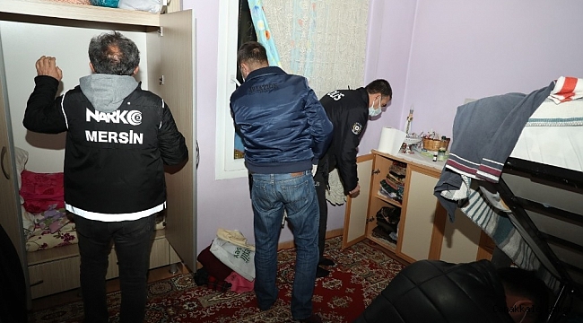 Mersin merkezli 4 ilde uyuşturucu operasyonu: 20 gözaltı