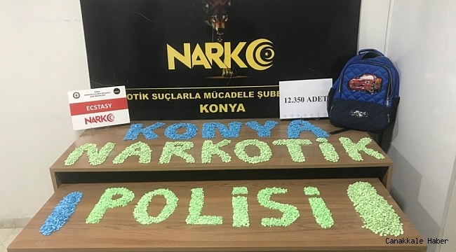 Okul çantasında uyuşturucu satışı polise yakalandı