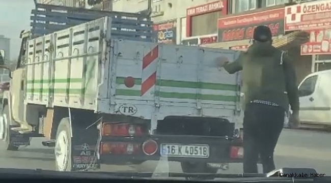 Ölümüne yolculuk...Patenci gençten kamyon arkasında şehir turu