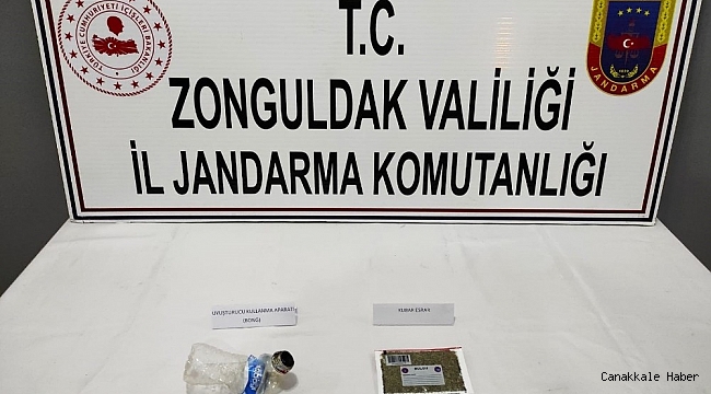 Otomobilde uyuşturucu ile yakalandılar: 3 gözaltı