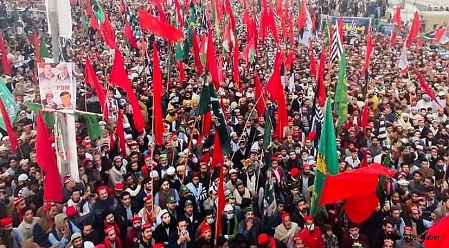 Pakistan&#039;da muhalefetin hükümet karşıtı protestoları devam ediyor