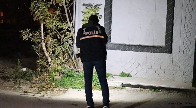 Pandemide kapalı olan iş yerinin klimasını çalmak isterlerken yakalandılar