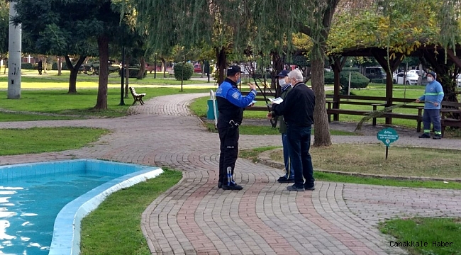 Polis her yerde korona tedbirlerini anlatıyor