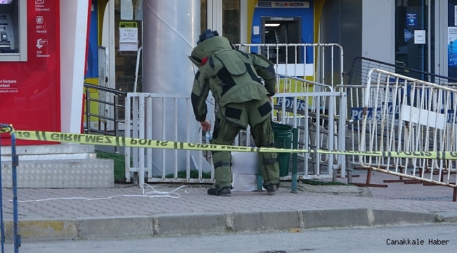 PTT Başmüdürlüğü önünde bomba paniği