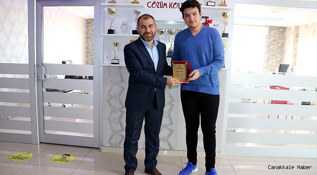 Sağlık çalışanlarının sorunlarını kısa filmle anlattı