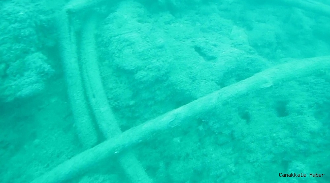 Sahilde kısıtlamalar esnetildi, su altı yeniden çöplüğe döndü