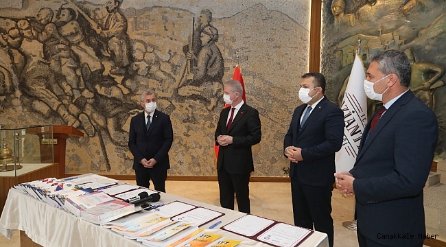 Şahinbey&#039;de öğrencilere soru bankası desteği