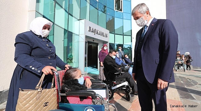 Şahinbey&#039;den engellilere tekerlekli sandalye