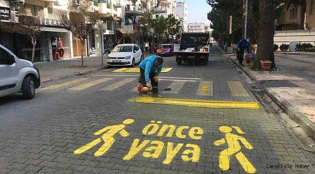 Salihli&#039;de yaya geçitleri ve önce yaya ikonları yenilendi