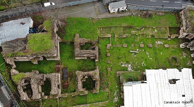 Sancaktepe Meydanı&#039;ndaki 14 yüzyıllık saray gün yüzüne çıkarılıyor