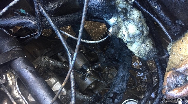 Seyir halindeki araç alev aldı