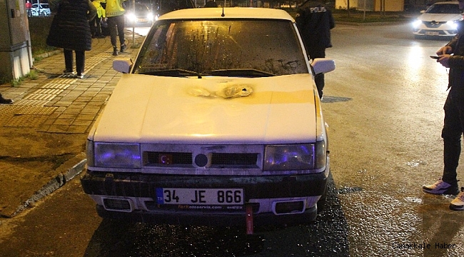 Seyir halindeki otomobil alev alev yandı