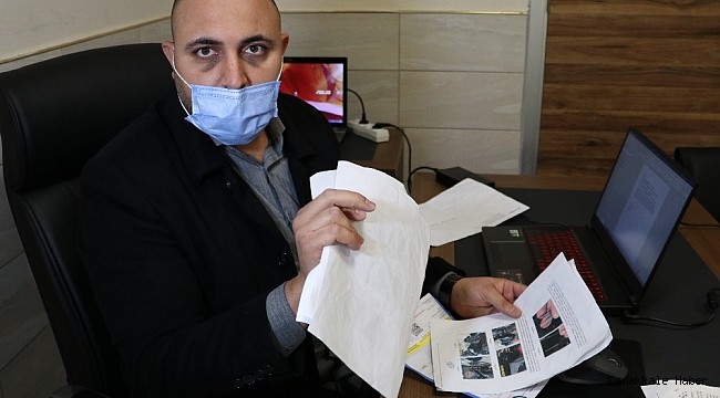 Sıfır aldığı aynı marka 2 otomobil evinin önünde yandı