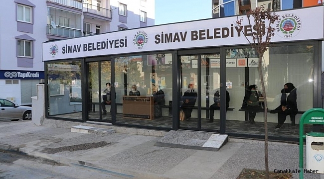 Simav&#039;da jeotermal ısıtmalı &#039;Akıllı durak&#039; uygulaması