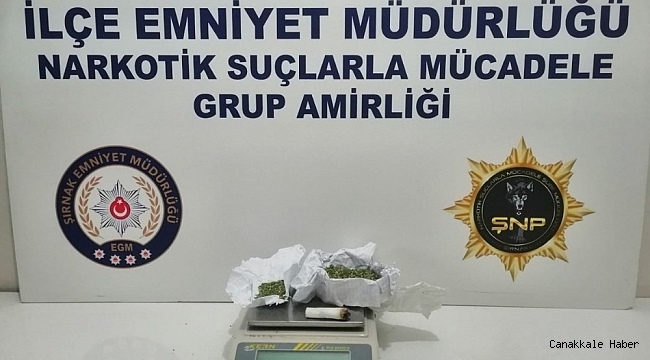 Şırnak&#039;ta 2 kilo altın ve tarihi eser ele geçirildi