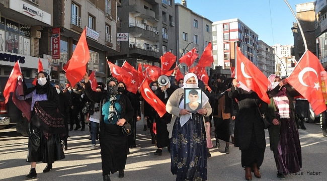 Şırnaklı annelerin evlat çığlığı 16&#039;ncı haftasında