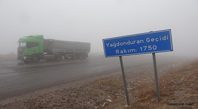 Sivas&#039;ta yüksek kesimlerde kar ve sis etkili oldu