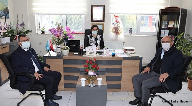 Söğüt, sağlık çalışanlarına ve mahalle muhtarına ziyaret gerçekleştirdi