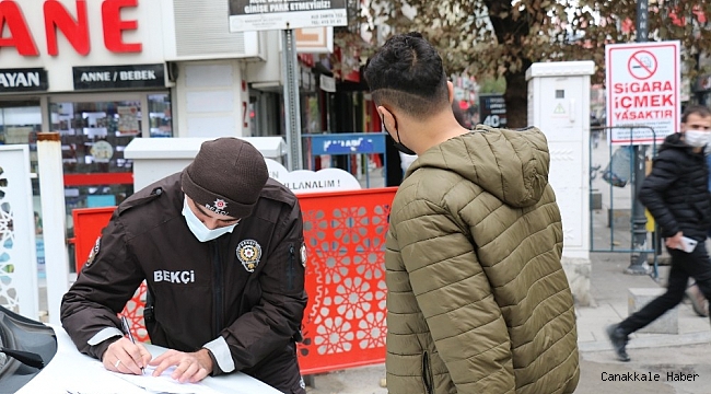 Sokağa çıkma kısıtlamasına uymayan 20 yaş altı iki kişiye ceza
