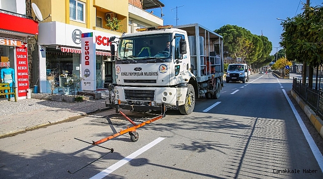 Sokağa çıkma kısıtlamasında yol çizgileri yenilendi