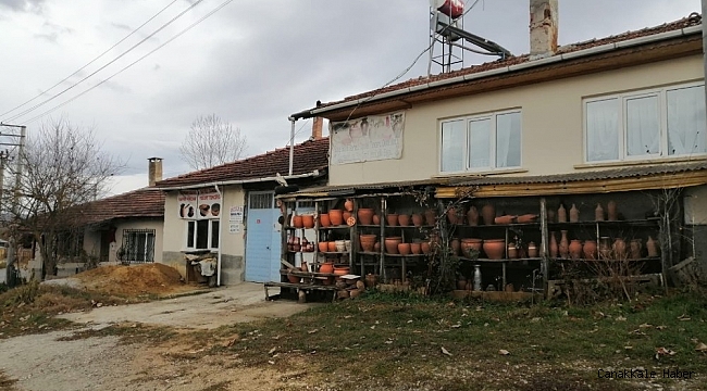 Sokağa çıkma kısıtlamasıyla çömlek atölyeleri boş kaldı
