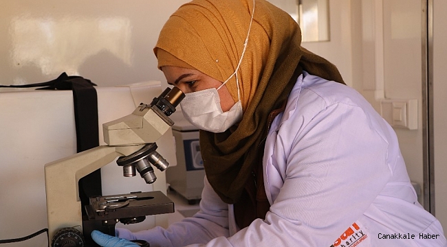 Suriye&#039;de 4 bin çocuğa mont ve çizme dağıtıldı