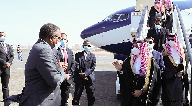 Suudi Arabistan Dışişleri Bakanı Faysal Bin Farhan, Sudan&#039;da