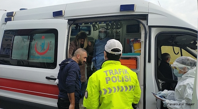 Takla atan araçtan burunları bile kanamadan çıktılar