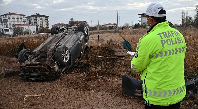 Takla atan otomobilin sürücüsü ağır yaralandı