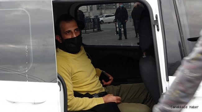 Taksim&#039;de turist kendisini uyaran polise saldırdı