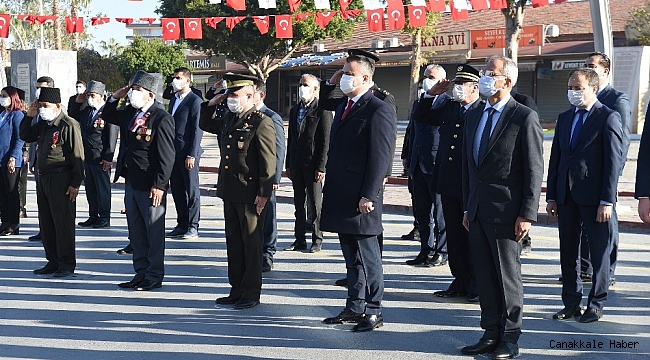 Tarsus&#039;un Kurtuluş Günü sade bir törenle kutlandı