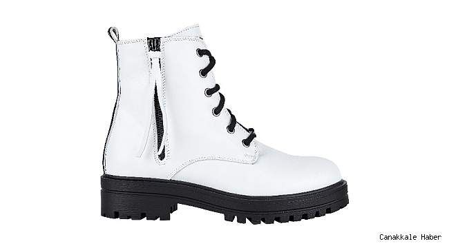 Tekstil ürünleri yüzde 50&#039;ye varan indirimle satışa sunuldu