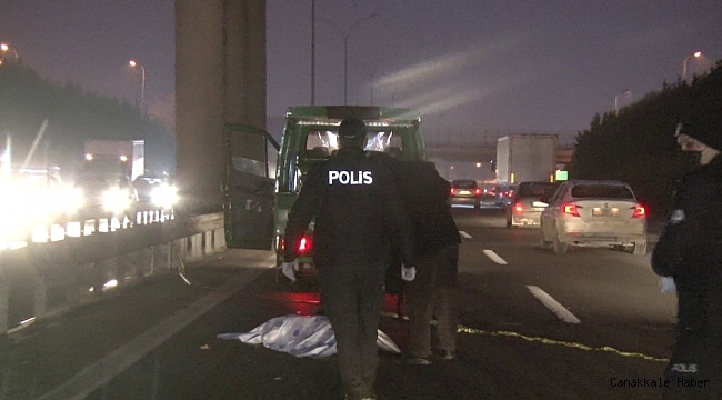 TEM&#039;de yolun karşısına geçmeye çalışan kişiye otomobil çarptı: 1 ölü
