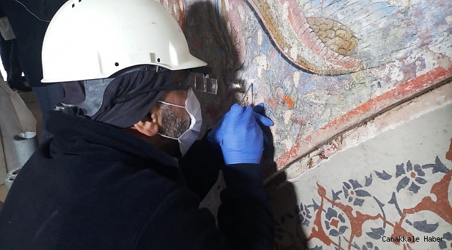 Topkapı Sarayı&#039;nda asırlar sonra &#039;saz yolu&#039; üslubuna ait bezemeler bulundu